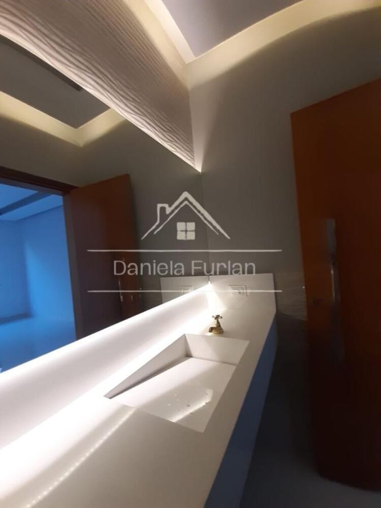 Casa de Condomínio à venda com 6 quartos, 395m² - Foto 2