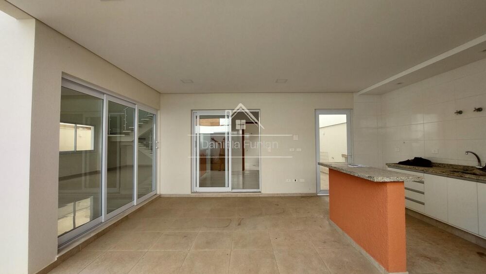 Casa de Condomínio à venda com 3 quartos, 250m² - Foto 8