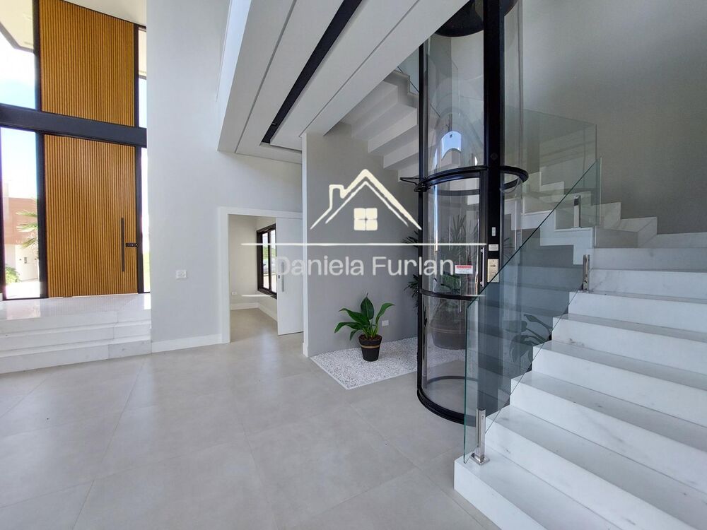 Casa de Condomínio à venda com 4 quartos, 357m² - Foto 6