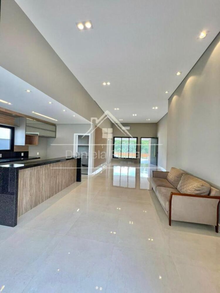 Casa de Condomínio à venda com 3 quartos, 250m² - Foto 3