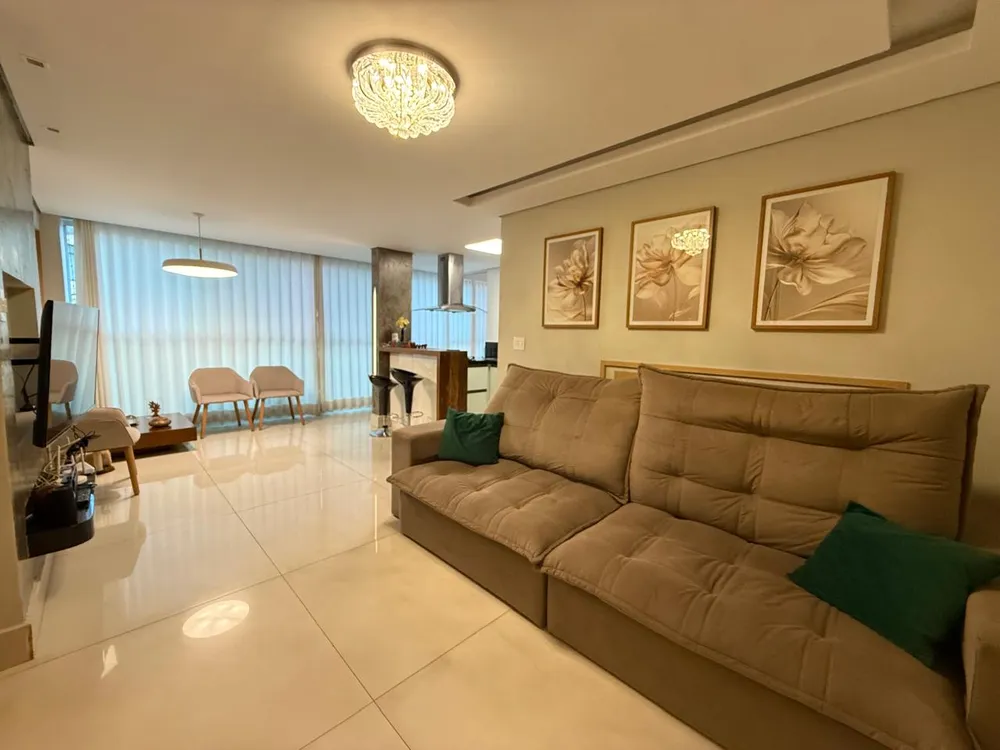 Apartamento, 3 quartos, 156 m² - Foto 1