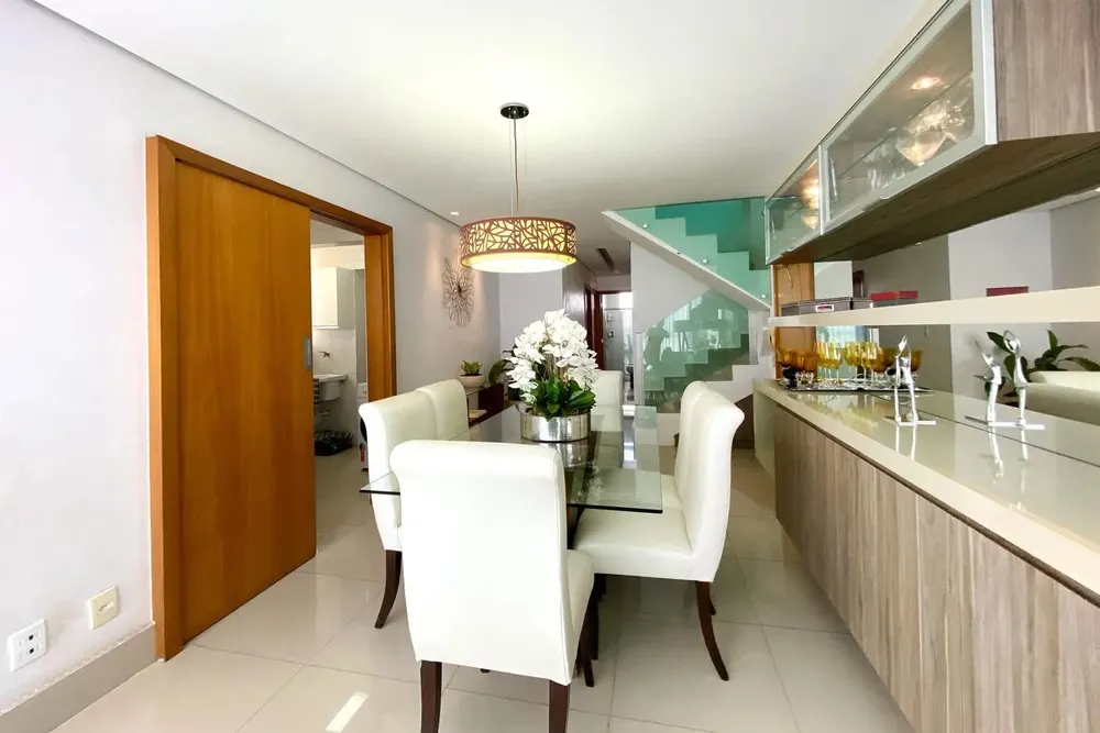 Cobertura, 3 quartos, 167 m² - Foto 2