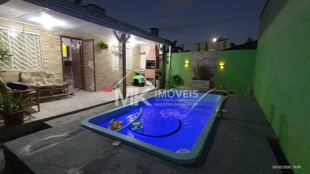Casa, 3 quartos, 98 m² - Foto 1