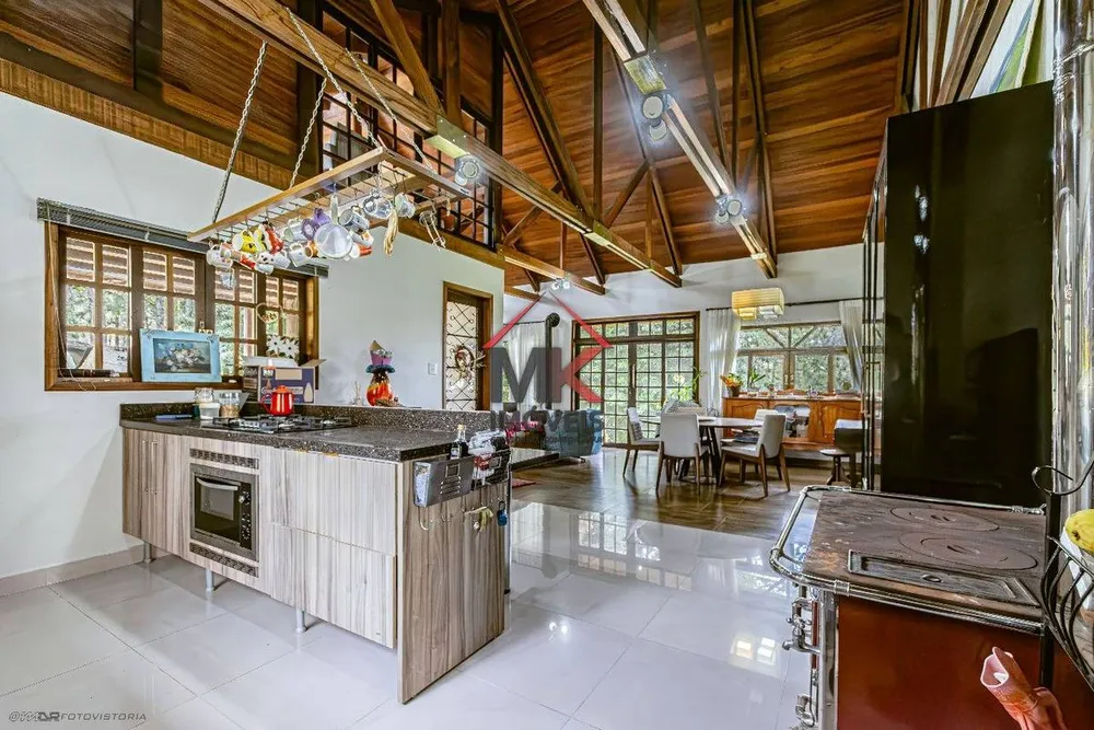 Chácara, 11 quartos, 4249 m² - Foto 2