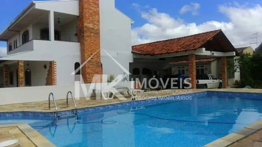 Casa, 5 quartos, 380 m² - Foto 1