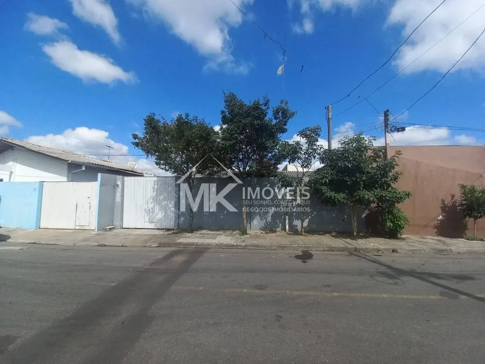Casa, 4 quartos, 136 m² - Foto 1