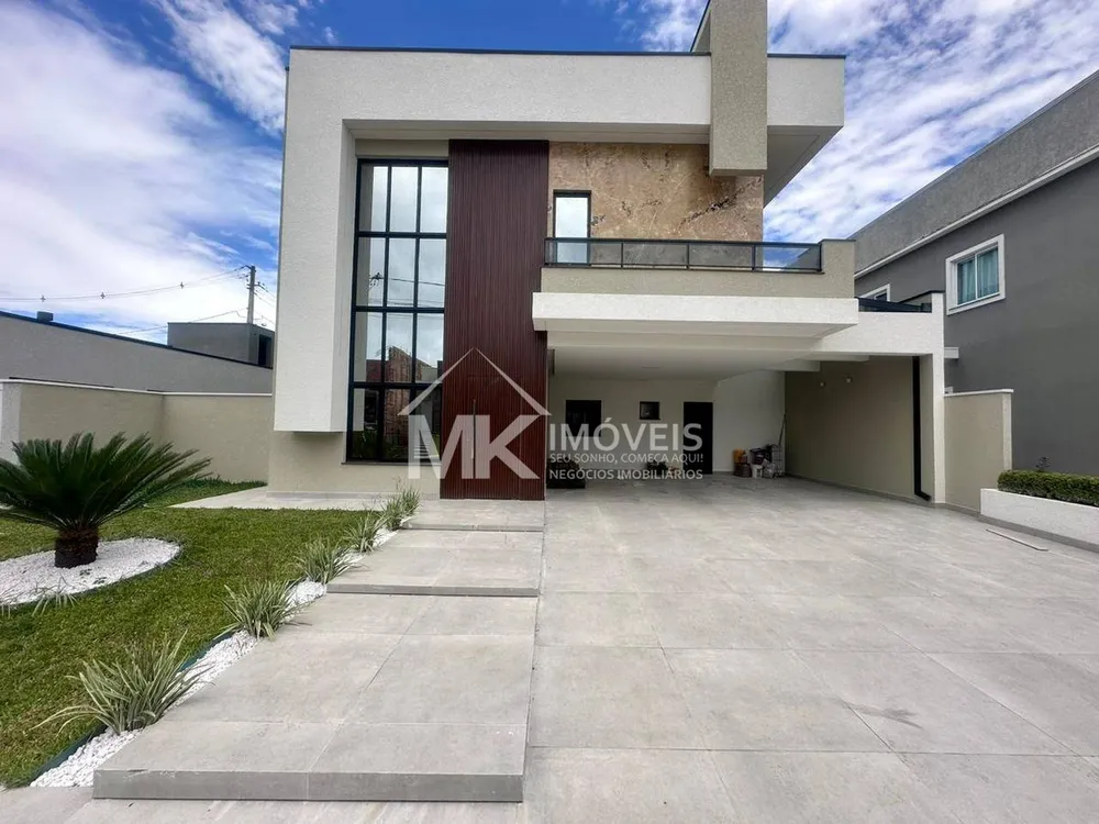 Sobrado, 3 quartos, 361 m² - Foto 1