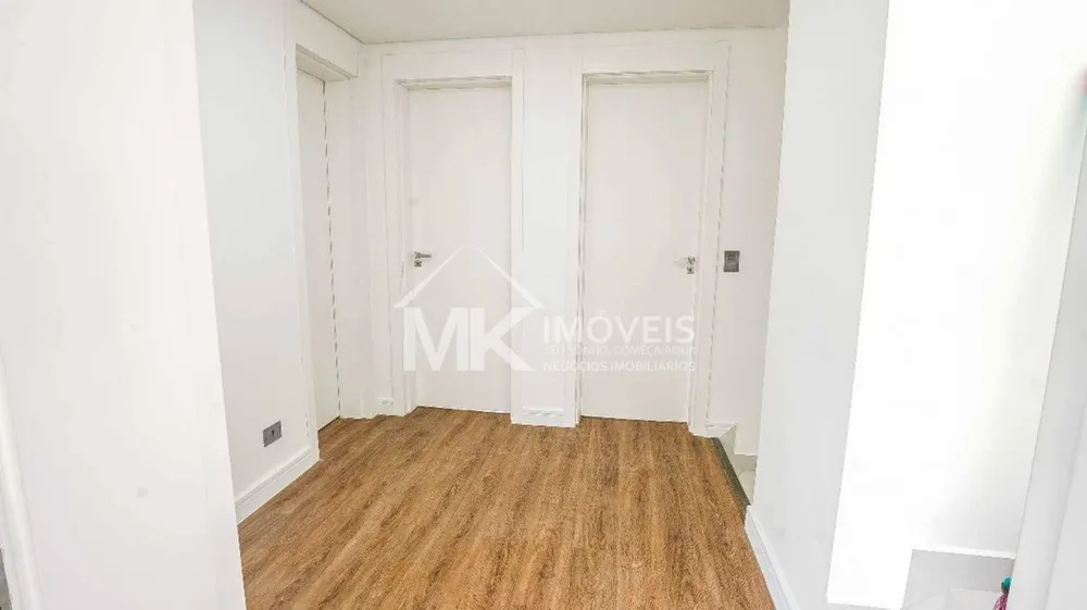 Sobrado, 4 quartos, 190 m² - Foto 1