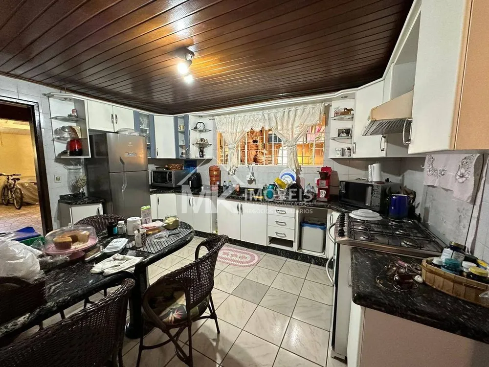 Casa, 3 quartos, 199 m² - Foto 9