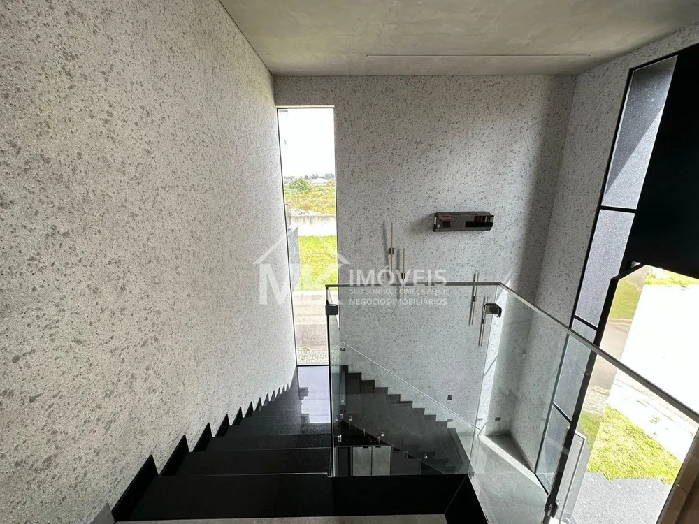 Sobrado, 4 quartos, 262 m² - Foto 2