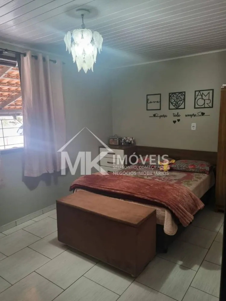 Casa, 4 quartos, 200 m² - Foto 13