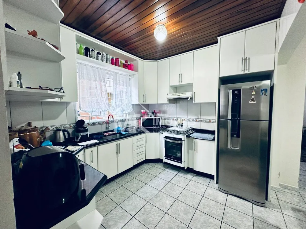 Casa, 2 quartos, 160 m² - Foto 1