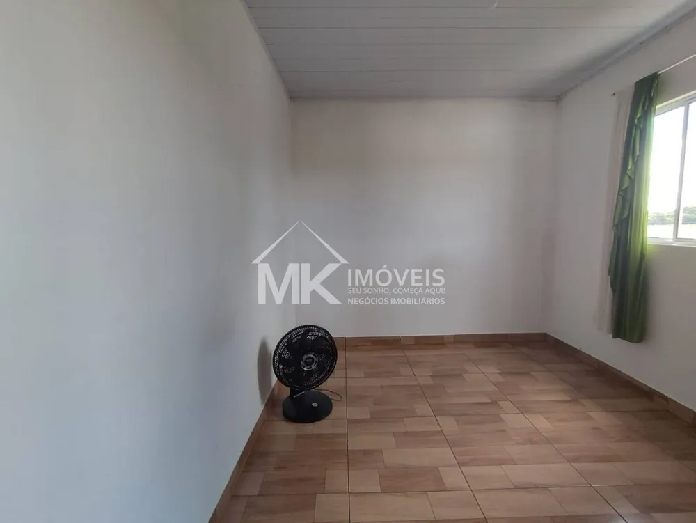 Casa, 5 quartos, 145 m² - Foto 1