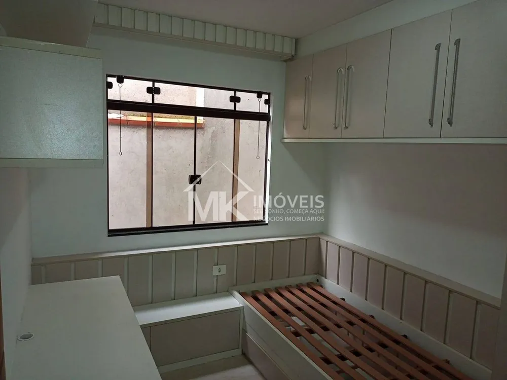 Casa, 6 quartos, 170 m² - Foto 12