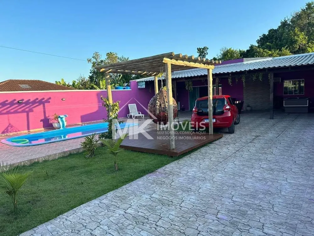 Casa, 4 quartos, 200 m² - Foto 1