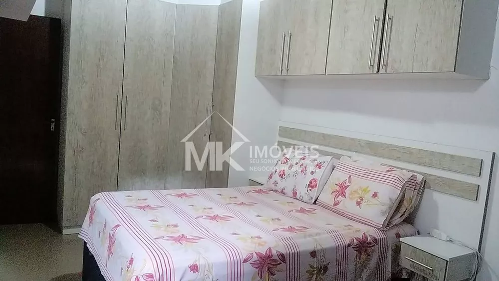 Sobrado à venda com 5 quartos, 270m² - Foto 4