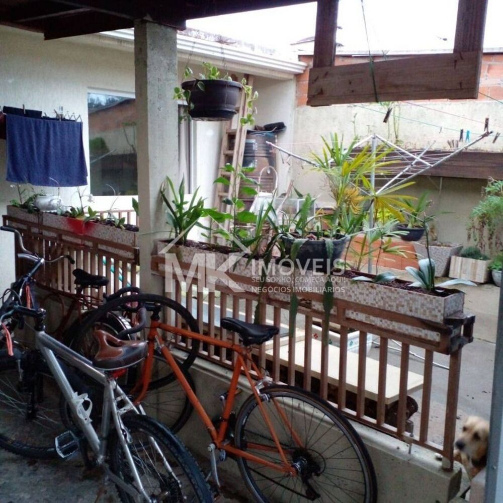 Casa à venda com 2 quartos, 57m² - Foto 17