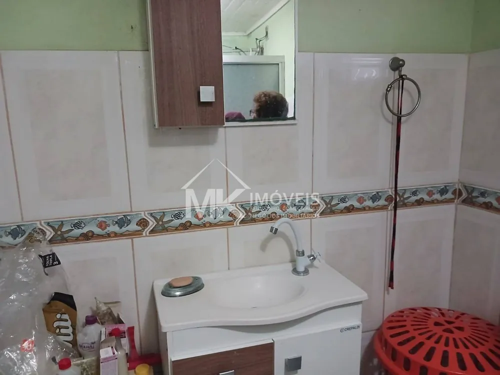 Casa, 6 quartos, 105 m² - Foto 2