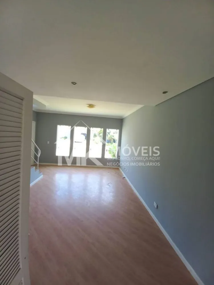 Sobrado, 3 quartos, 270 m² - Foto 2