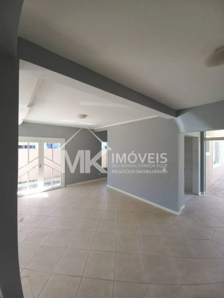 Sobrado, 3 quartos, 270 m² - Foto 4
