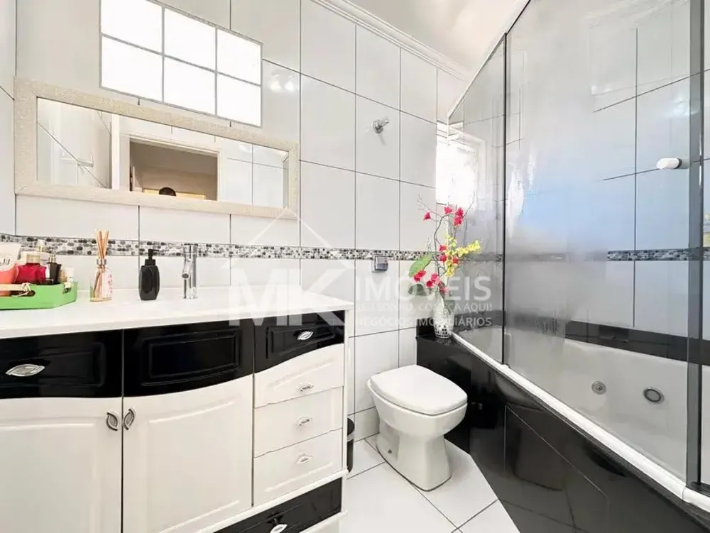 Casa, 4 quartos, 180 m² - Foto 6