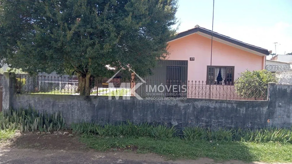 Casa, 3 quartos, 249 m² - Foto 1