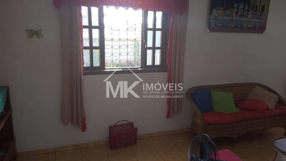 Casa, 3 quartos, 249 m² - Foto 2