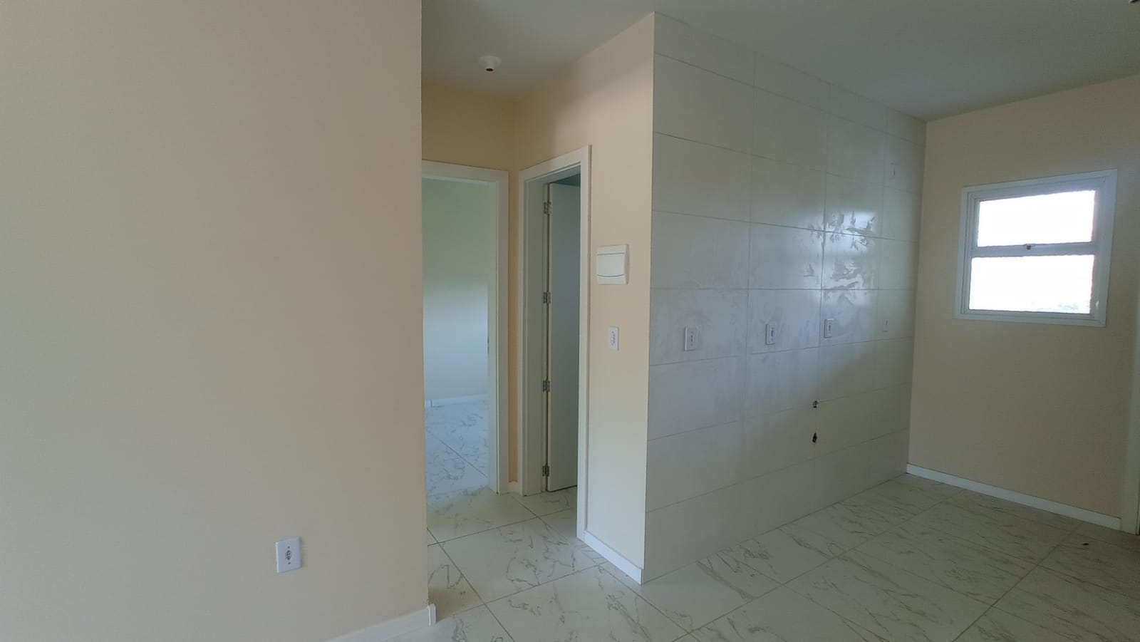 Casa à venda com 2 quartos, 52m² - Foto 10