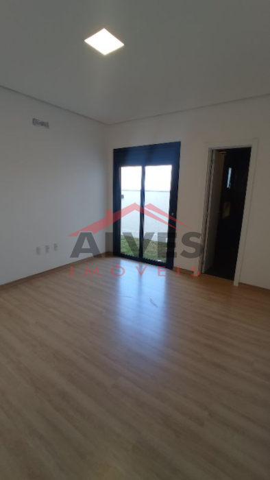 Casa à venda com 3 quartos, 100m² - Foto 14