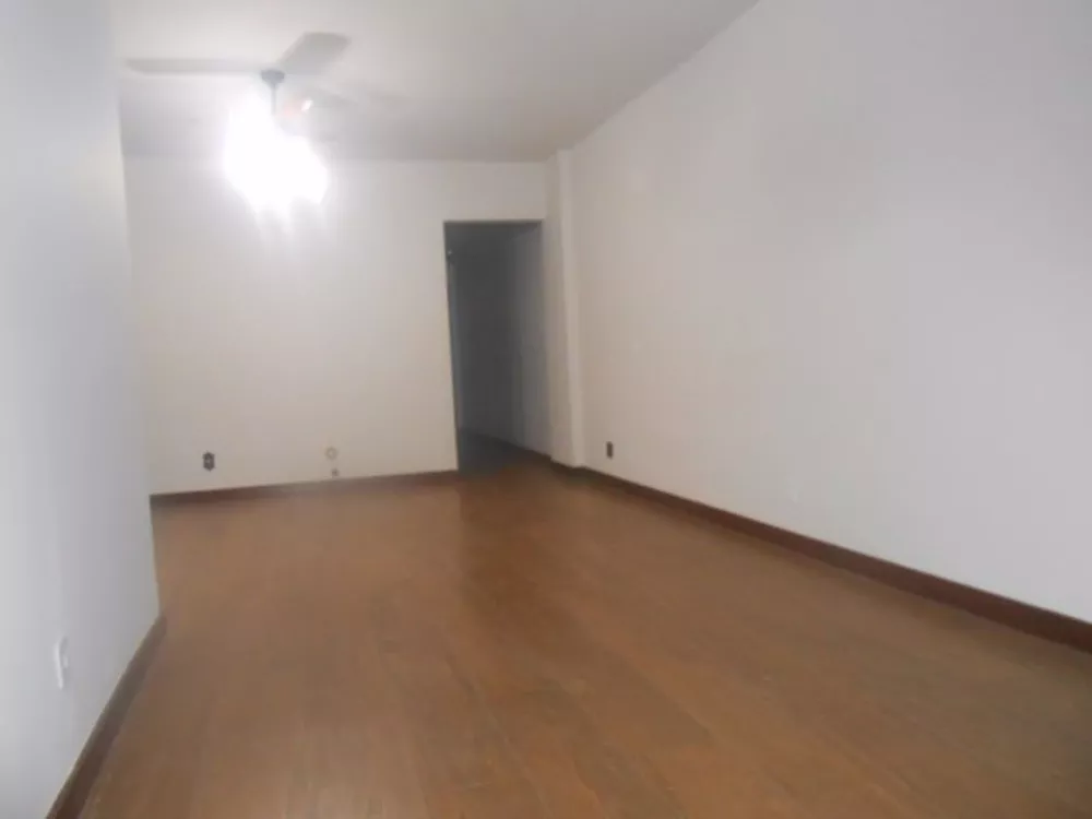 Apartamento, 3 quartos, 142 m² - Foto 2