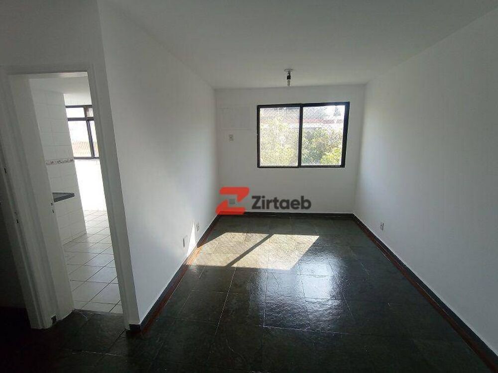 Apartamento à venda com 2 quartos, 71m² - Foto 15