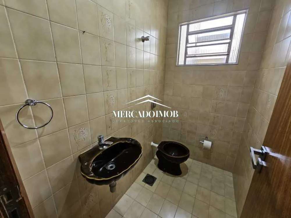 Casa, 3 quartos, 210 m² - Foto 3