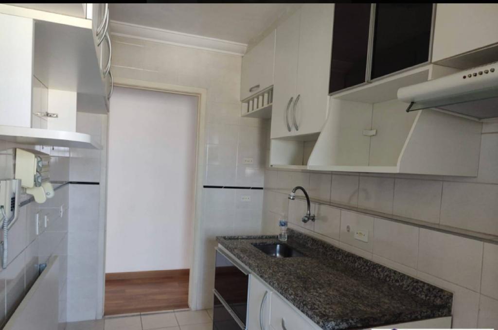 Apartamento para alugar com 2 quartos, 56m² - Foto 11