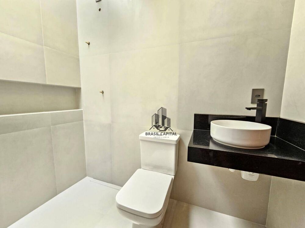 Casa de Condomínio à venda com 3 quartos, 176m² - Foto 1