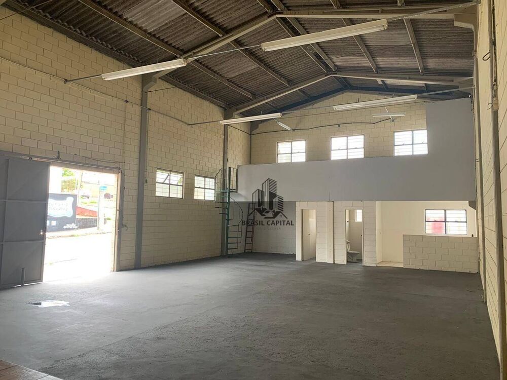 Depósito-Galpão, 200 m² - Foto 1