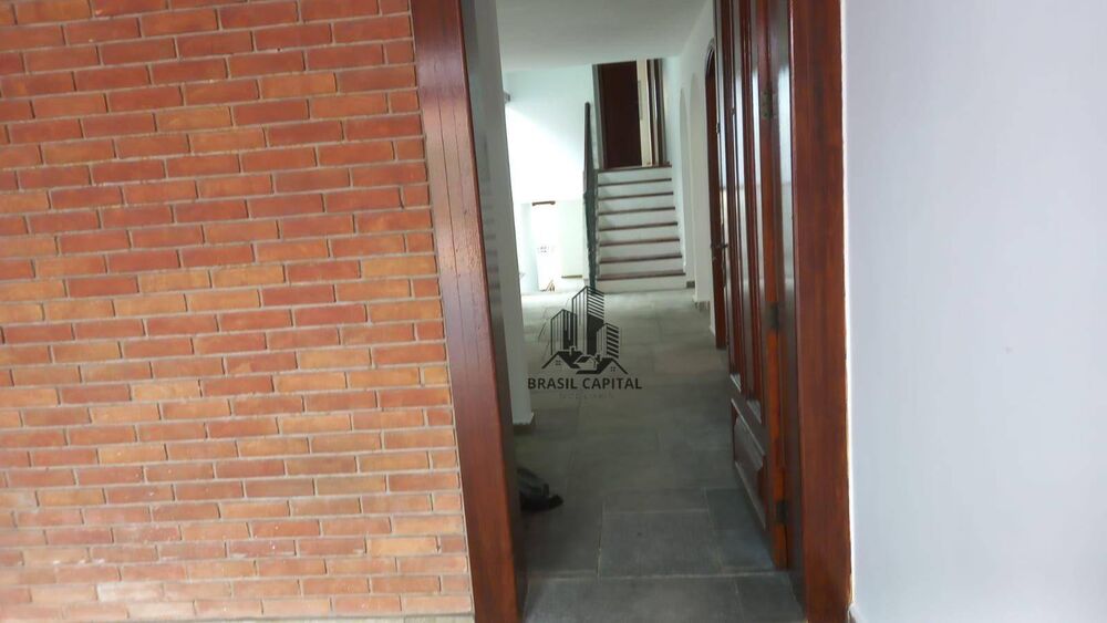 Casa à venda com 3 quartos, 250m² - Foto 3