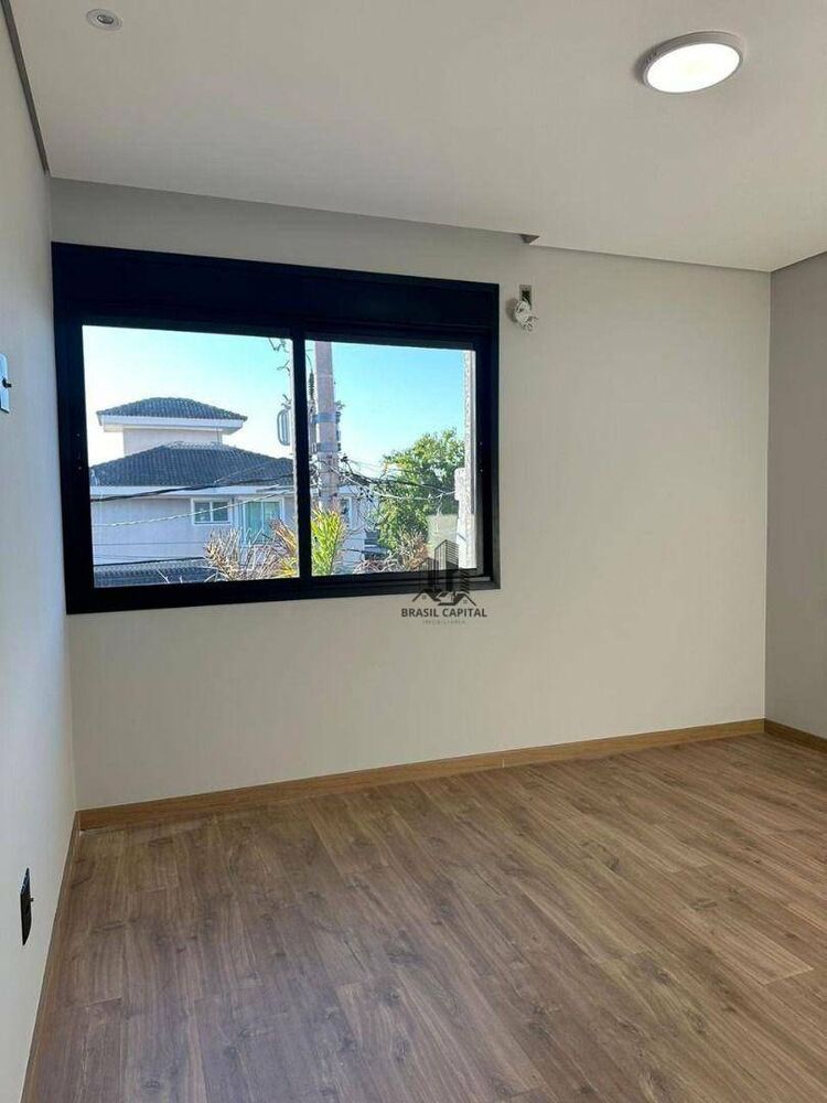 Sobrado à venda com 3 quartos, 260m² - Foto 4
