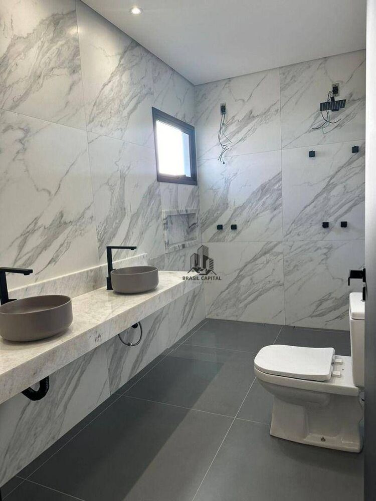 Sobrado à venda com 3 quartos, 260m² - Foto 3