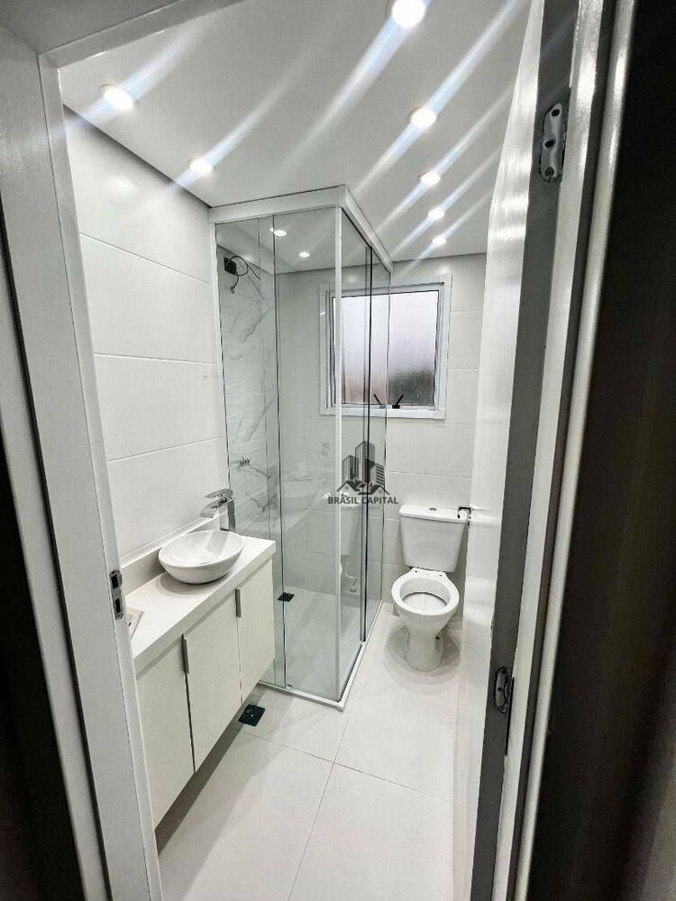 Apartamento à venda com 2 quartos, 42m² - Foto 1
