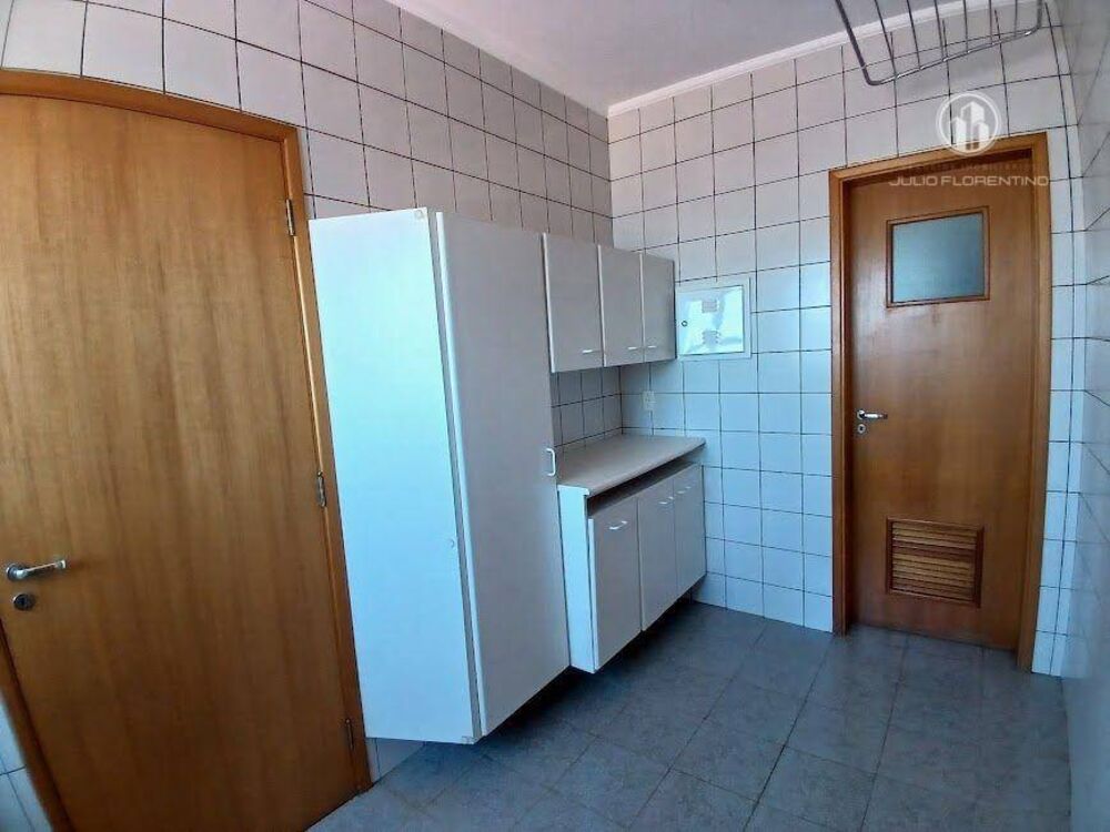 Apartamento à venda com 4 quartos, 273m² - Foto 16