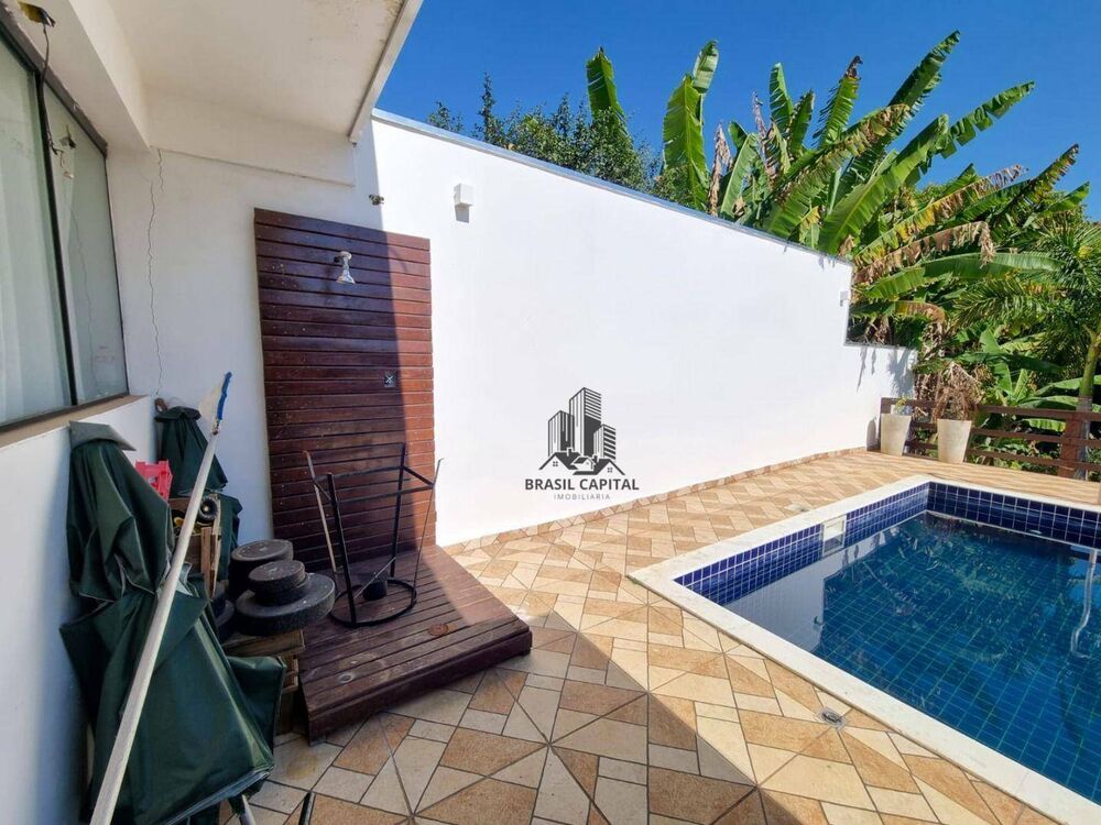 Chácara à venda com 3 quartos, 220m² - Foto 9