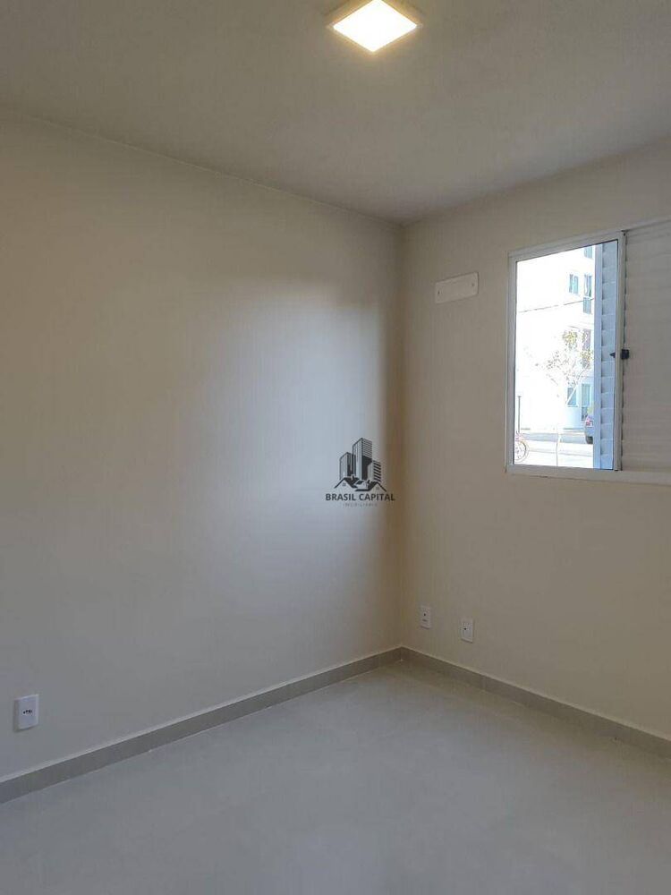 Apartamento à venda com 2 quartos, 43m² - Foto 2