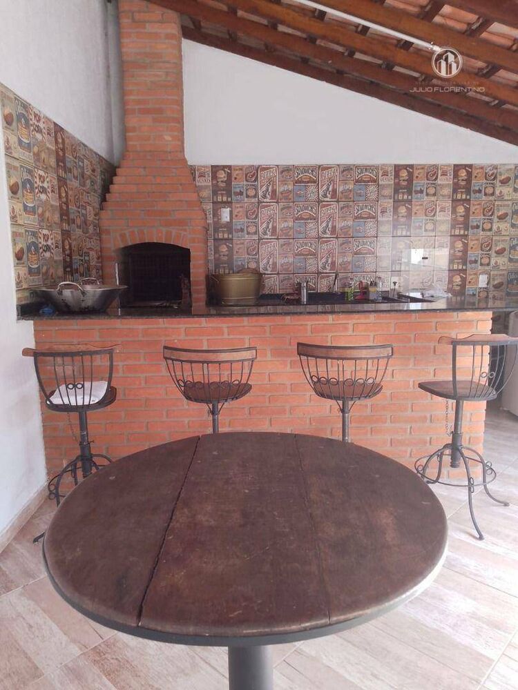 Sobrado, 3 quartos, 200 m² - Foto 4