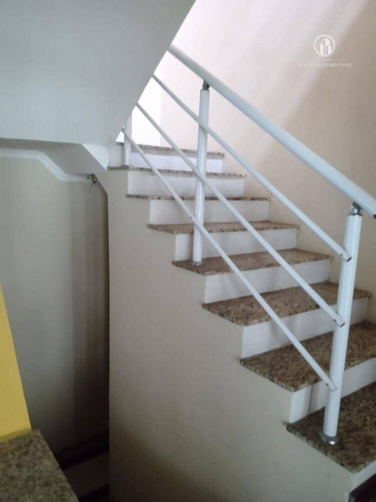 Sobrado, 4 quartos, 490 m² - Foto 1