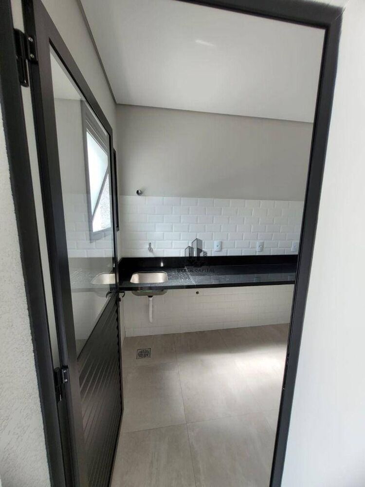 Sobrado, 3 quartos, 205 m² - Foto 2