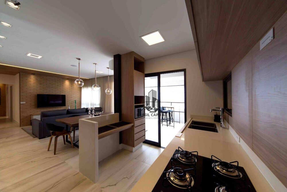 Apartamento à venda com 3 quartos, 131m² - Foto 1