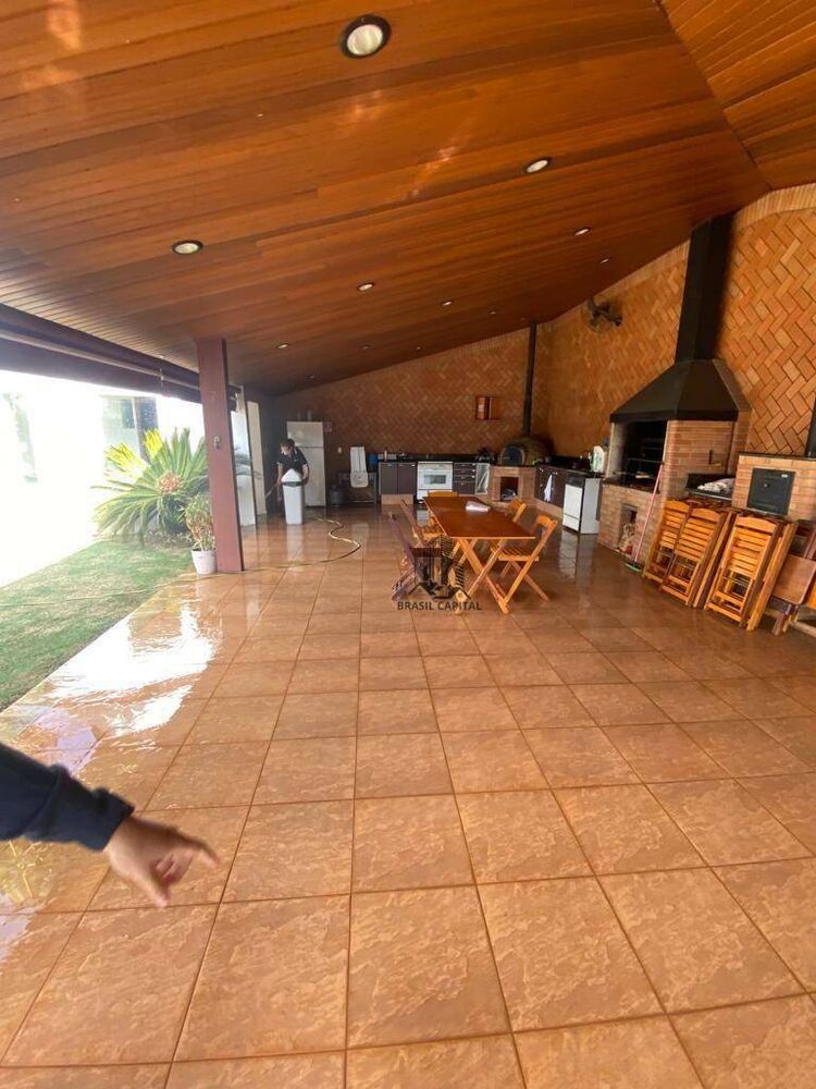 Sobrado para alugar com 5 quartos, 1000m² - Foto 4