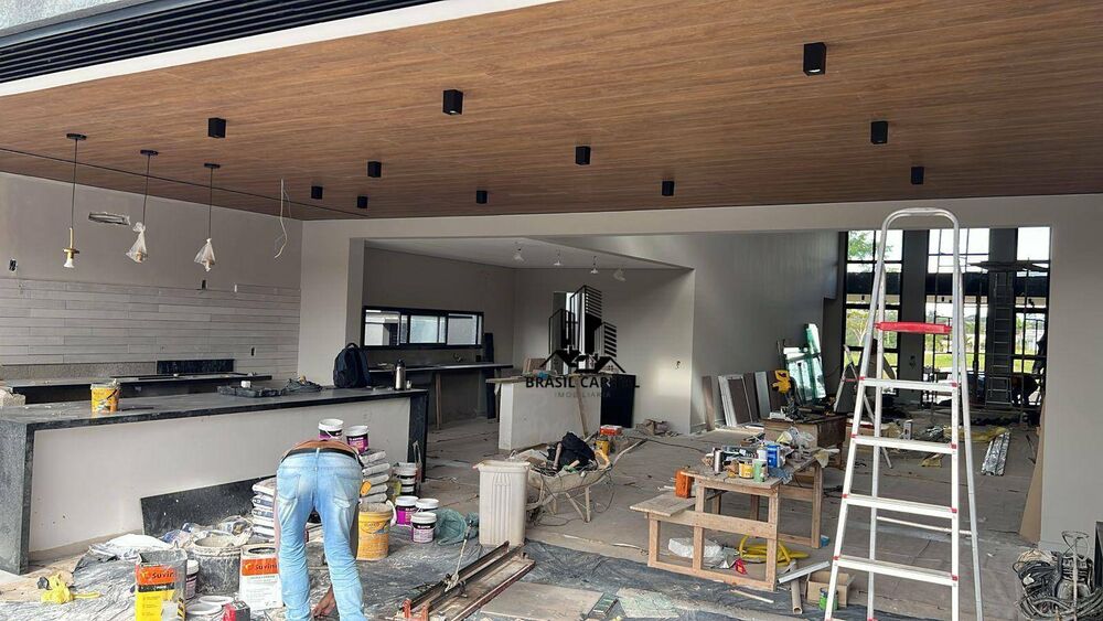 Casa de Condomínio à venda com 4 quartos, 450m² - Foto 3