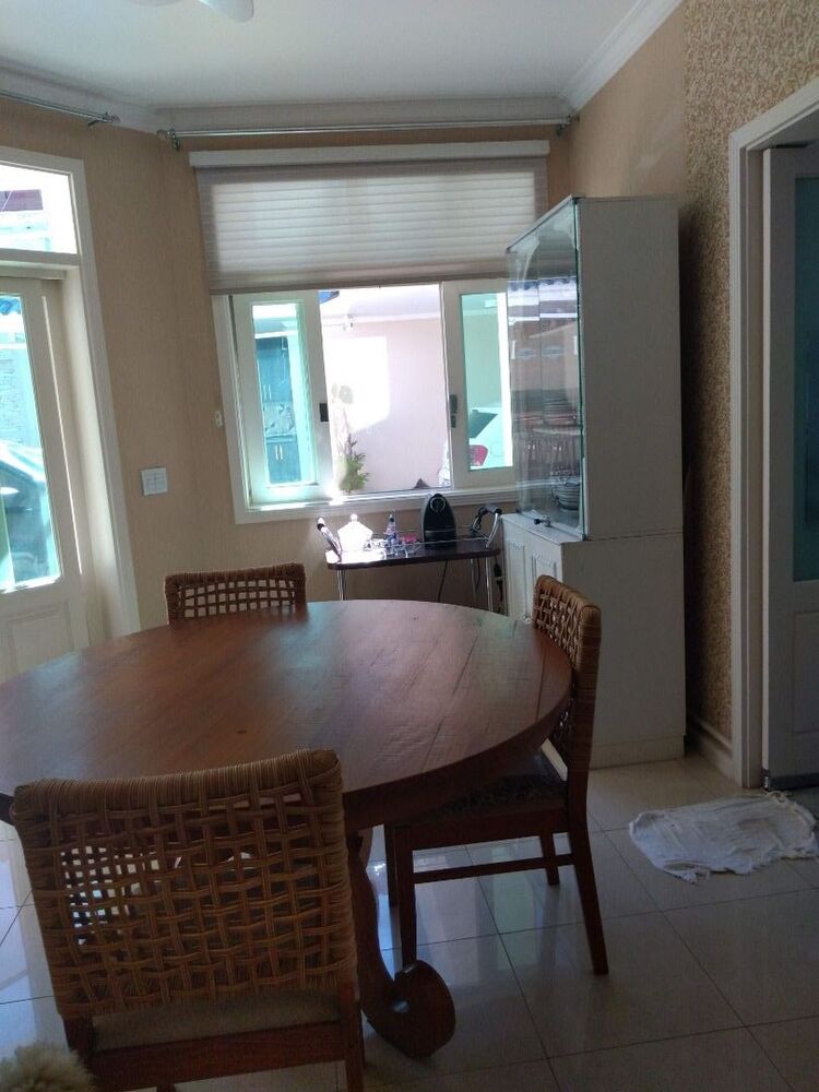 Sobrado para alugar com 4 quartos, 509m² - Foto 1