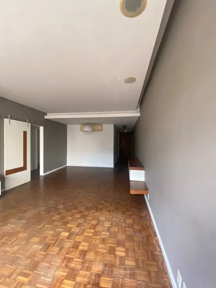 Apartamento, 3 quartos, 130 m² - Foto 2
